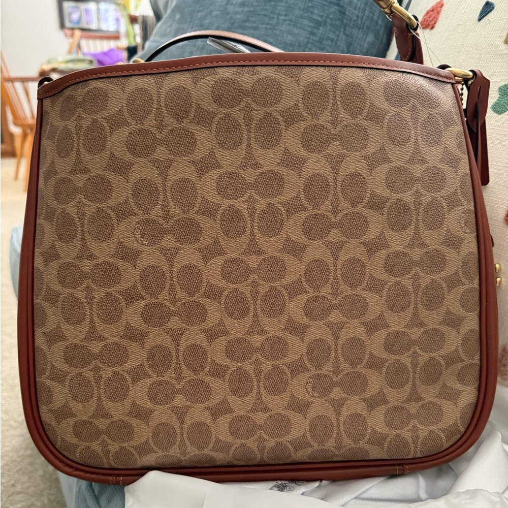 Coach Retail Coated Canvas Signature Cary Shoulder Bag NWT - Picture 4 of 10